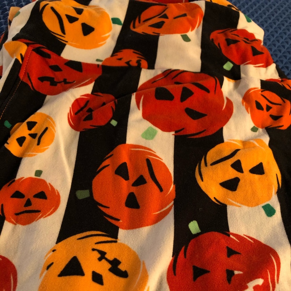 TH lularoe leggings